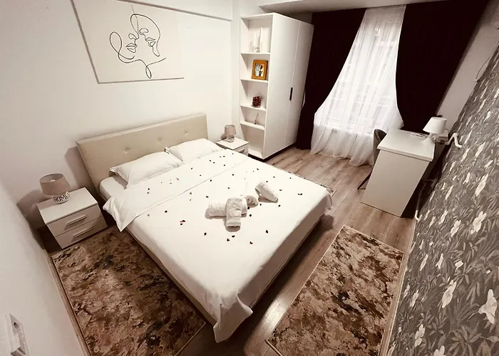 Charm Βουκουρέστι