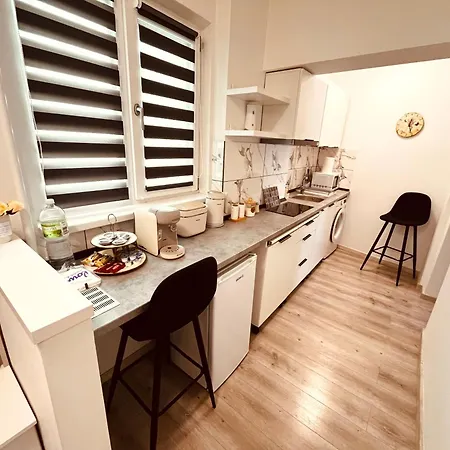 Daire Charm - Near Old Town