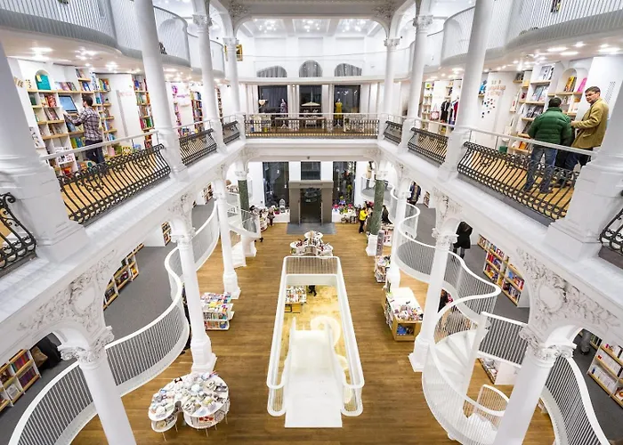 Апартаменти Charm Бухарест